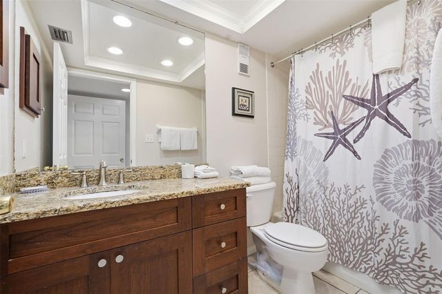 17450 GULF BOULEVARD 104, Redington Shores, FL 33708