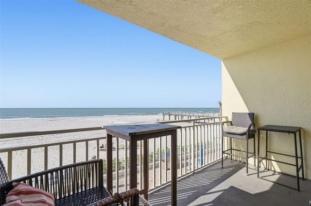 17450 GULF BOULEVARD 104, Redington Shores, FL 33708