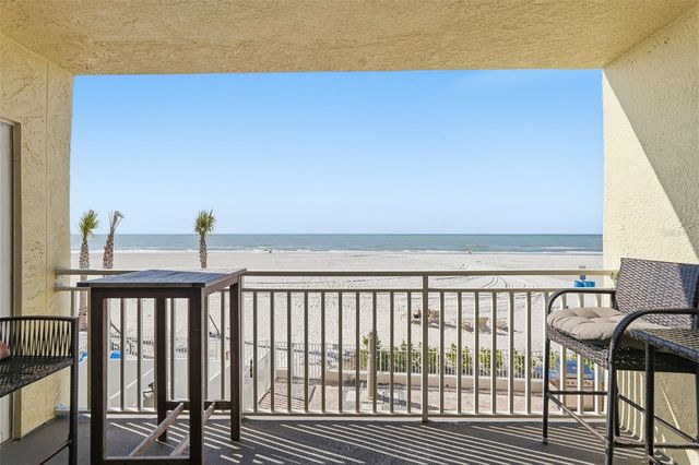 17450 GULF BOULEVARD 104, Redington Shores, FL 33708