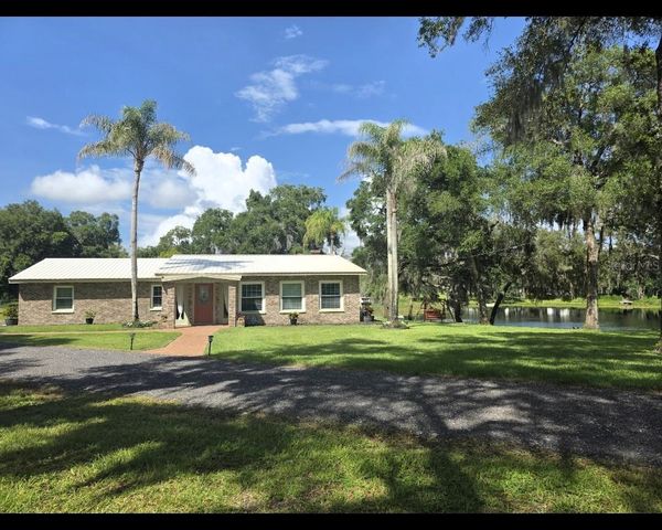 210 WESTLAKE DRIVE, Lake Helen, FL 32744