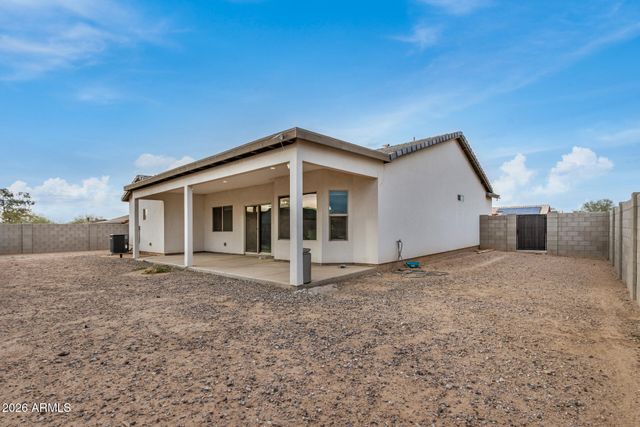 8827 W TINAJAS Drive, Arizona City, AZ 85123