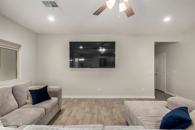 8827 W TINAJAS Drive, Arizona City, AZ 85123