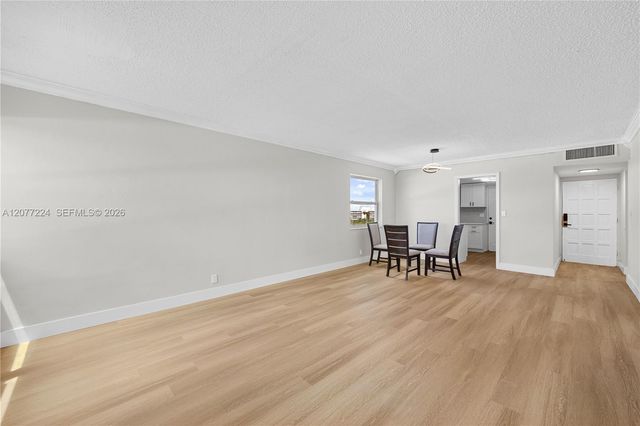 3301 Spanish Moss Terrace 803, Lauderhill, FL 33319