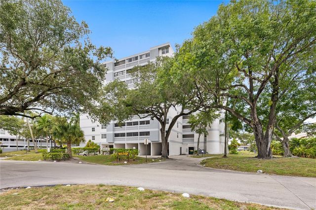 3301 Spanish Moss Terrace 803, Lauderhill, FL 33319