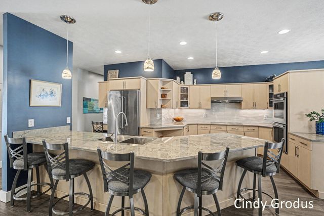 8079 Pigeon Creek Drive, West Olive, MI 49460