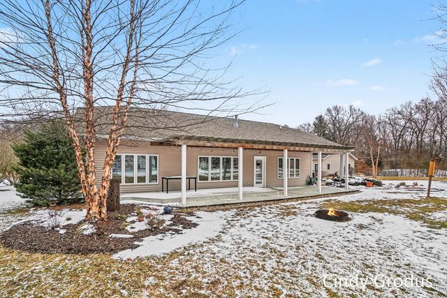 8079 Pigeon Creek Drive, West Olive, MI 49460