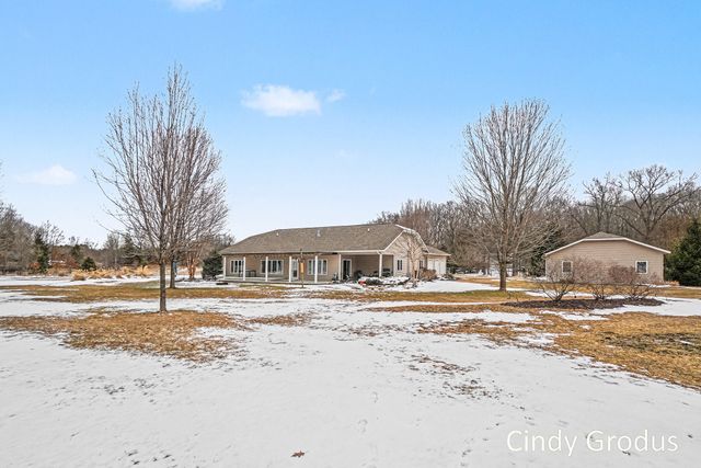 8079 Pigeon Creek Drive, West Olive, MI 49460