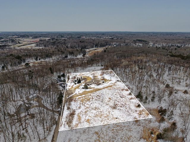 8079 Pigeon Creek Drive, West Olive, MI 49460