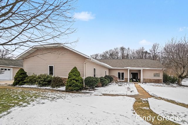 8079 Pigeon Creek Drive, West Olive, MI 49460