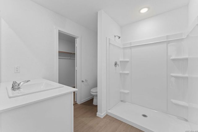 325 Kayden Court, Marion, TX 78124