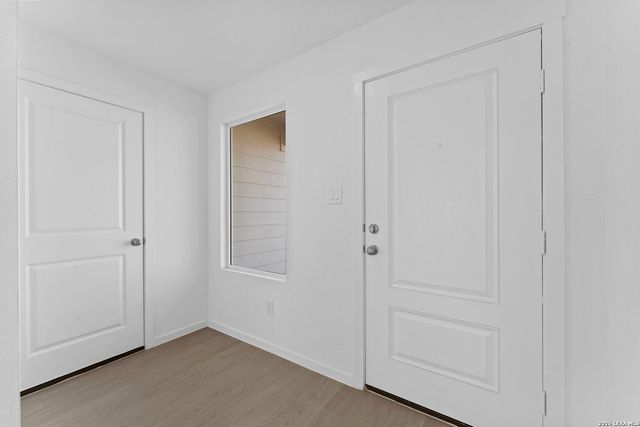 325 Kayden Court, Marion, TX 78124