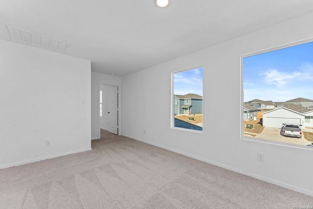 325 Kayden Court, Marion, TX 78124