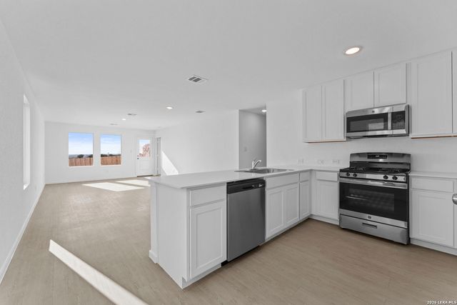 325 Kayden Court, Marion, TX 78124