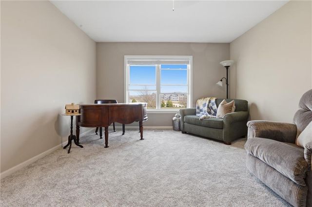 11761 S Roundtree Street, Olathe, KS 66061