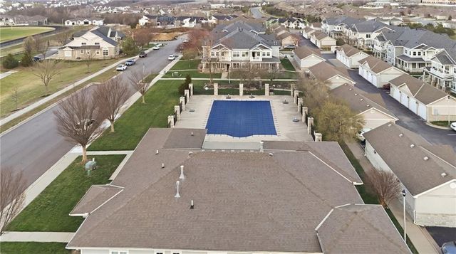 11761 S Roundtree Street, Olathe, KS 66061