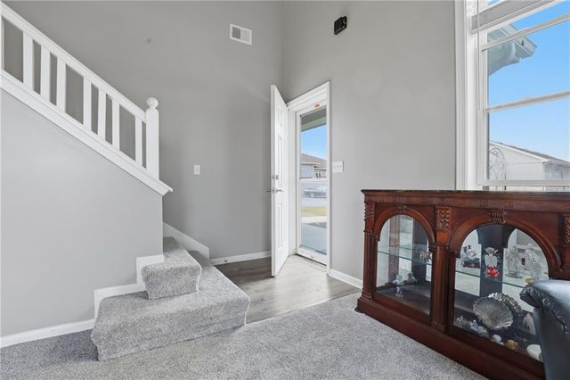 11761 S Roundtree Street, Olathe, KS 66061