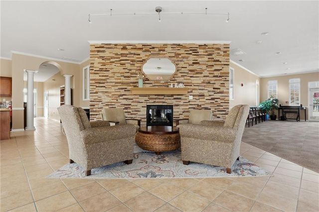 11761 S Roundtree Street, Olathe, KS 66061