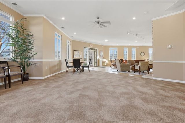 11761 S Roundtree Street, Olathe, KS 66061