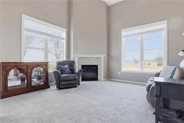 11761 S Roundtree Street, Olathe, KS 66061