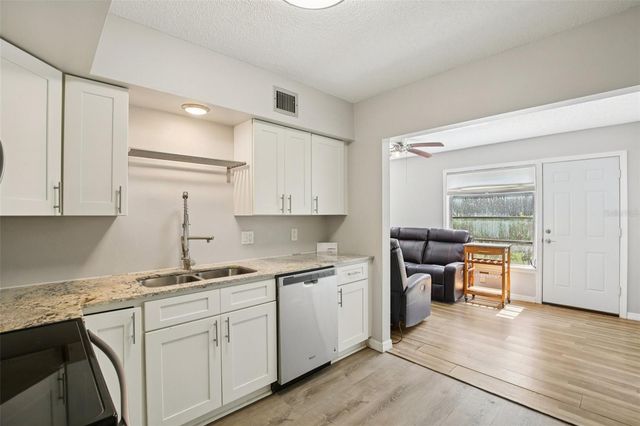 2461 RHODESIAN DRIVE 7, Clearwater, FL 33763