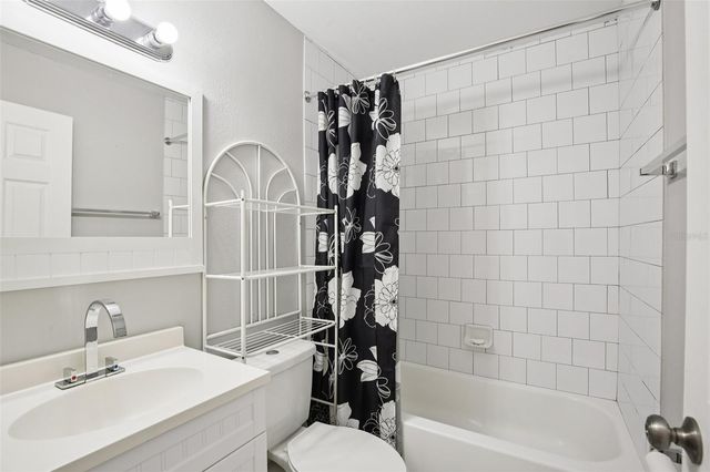 2461 RHODESIAN DRIVE 7, Clearwater, FL 33763