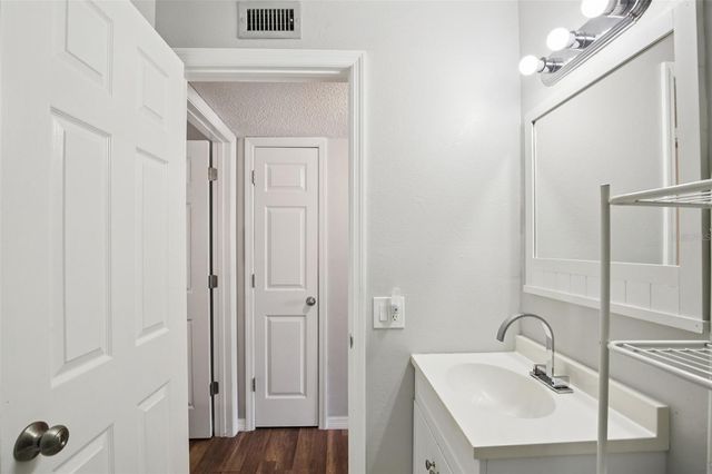 2461 RHODESIAN DRIVE 7, Clearwater, FL 33763