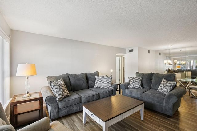 2461 RHODESIAN DRIVE 7, Clearwater, FL 33763