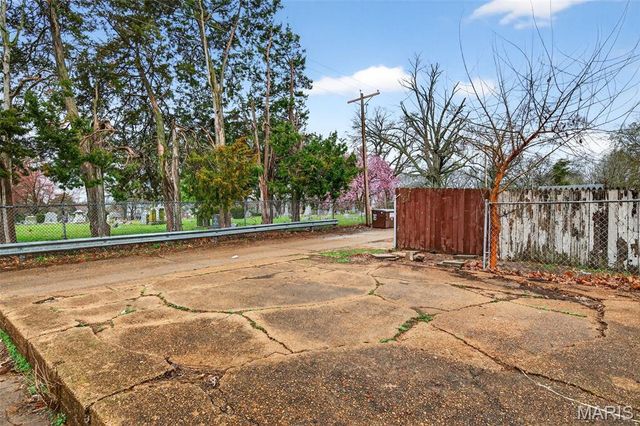 4028 Schiller Place, St Louis, MO 63116