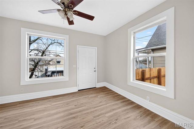 4028 Schiller Place, St Louis, MO 63116