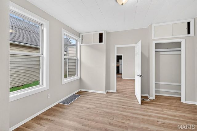 4028 Schiller Place, St Louis, MO 63116