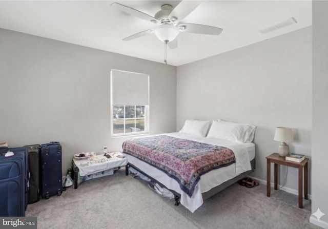 32 RUSTLEAF LN, Levittown, PA 19055