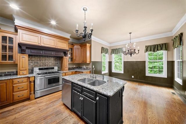 219 Kelvington Way, Peachtree City, GA 30269