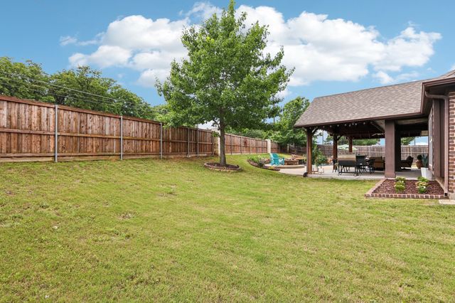 8100 Bonanza Street, Aubrey, TX 76227