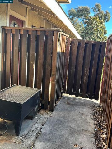 2007 Olivera Rd, Concord, CA 94520