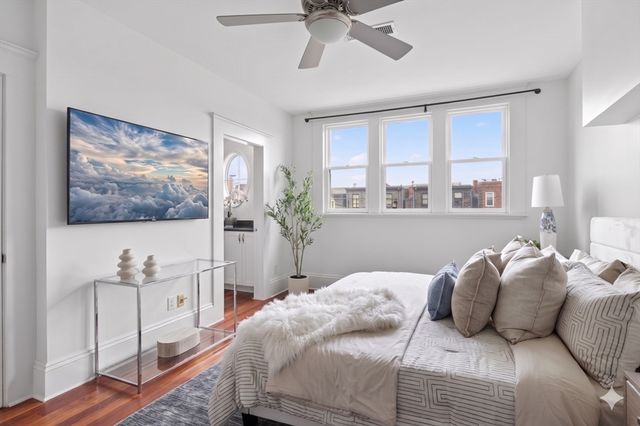 65 Rutland St PH3, Boston, MA 02118