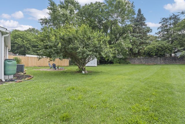 3704 Decatur Dr, Knoxville, TN 37920
