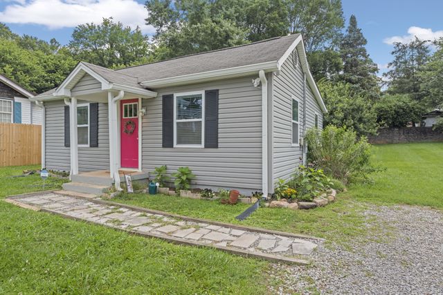 3704 Decatur Dr, Knoxville, TN 37920