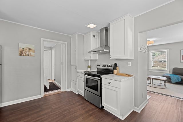 3704 Decatur Dr, Knoxville, TN 37920
