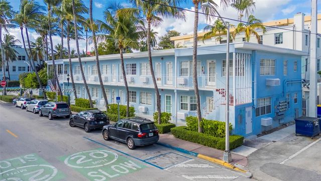 635 8th St 205, Miami Beach, FL 33139