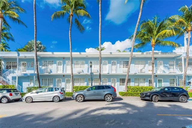 635 8th St 205, Miami Beach, FL 33139