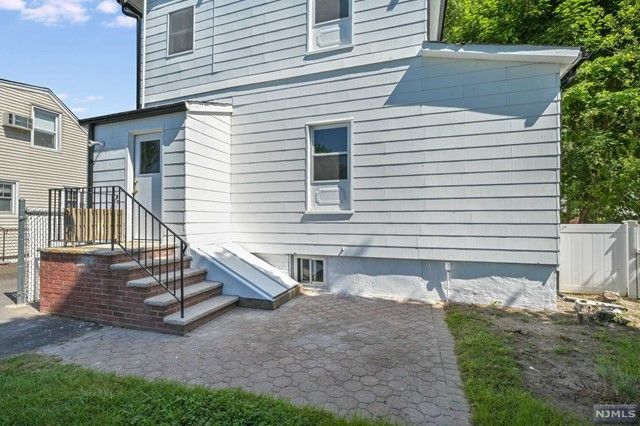 128 Grand Street, New Milford, NJ 07646