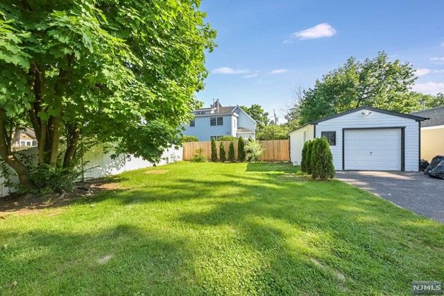 128 Grand Street, New Milford, NJ 07646