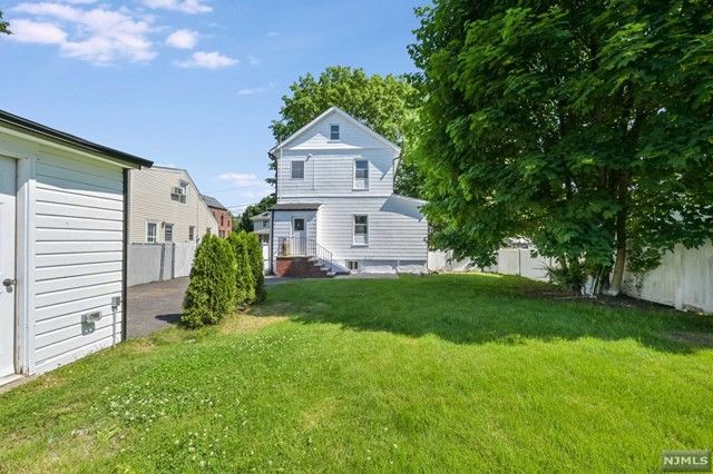128 Grand Street, New Milford, NJ 07646
