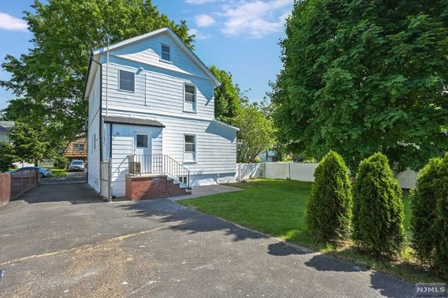 128 Grand Street, New Milford, NJ 07646
