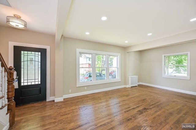 128 Grand Street, New Milford, NJ 07646
