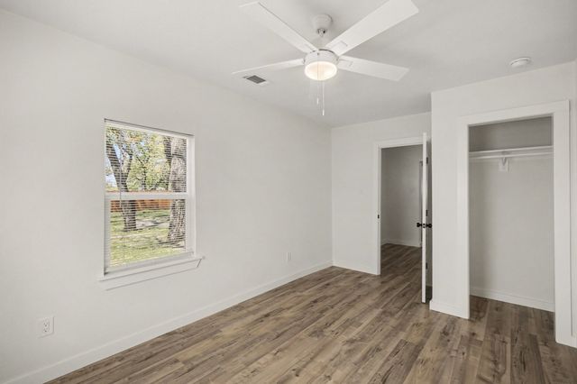 5318 Trentman Street, Fort Worth, TX 76119