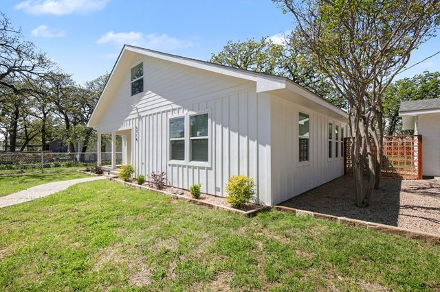 5318 Trentman Street, Fort Worth, TX 76119