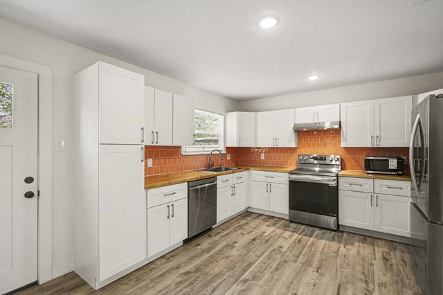 5318 Trentman Street, Fort Worth, TX 76119