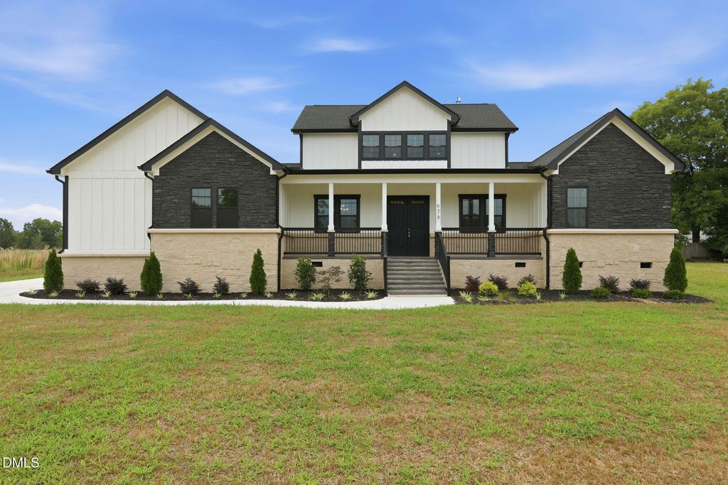 658 James Norris Road, Angier, NC 27501