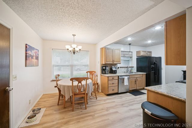 205 W Baton Rouge Street, Broken Arrow, OK 74011